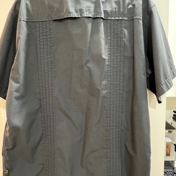 Howler Brothers Guayabera Size L - Picture 6 of 6